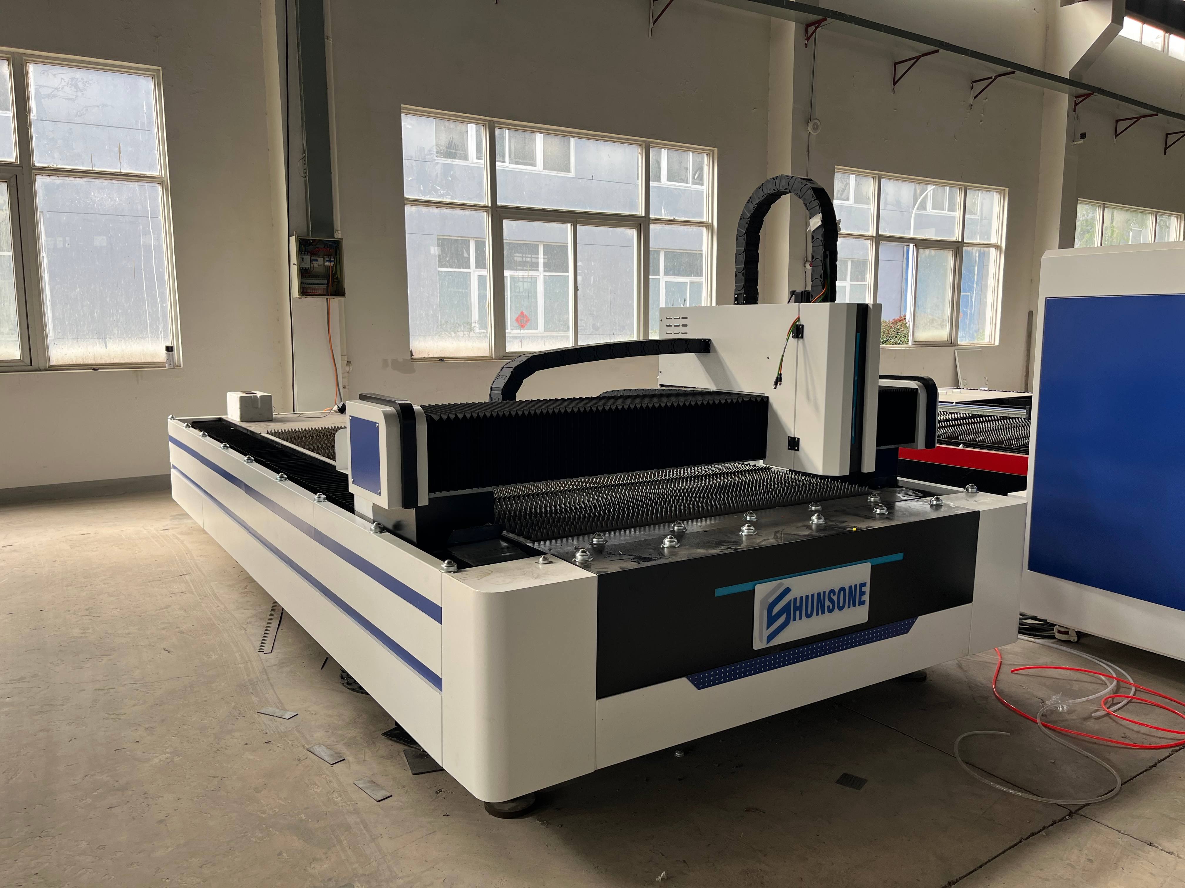 Best Open Type Fiber Laser Cutting Machines for Precision Metal Fabrication